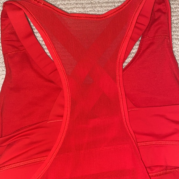 Lulu lemon mesh tank top and sports bra - Picture 8 of 10